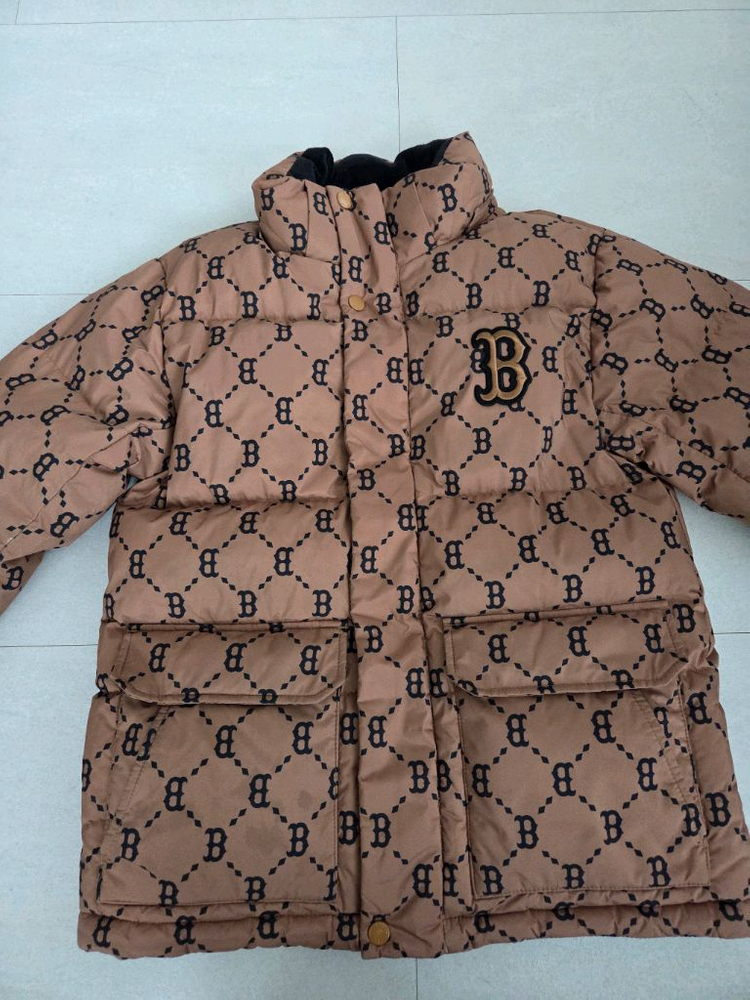 엠엘비키즈 패딩145사이즈. 이미지