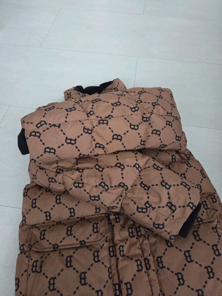 엠엘비키즈 패딩145사이즈. 이미지