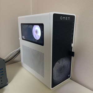 HP 오멘 컴퓨터 코어Ultra7 RTX 5060 Ti, 거의 새제품 OMEN 이미지