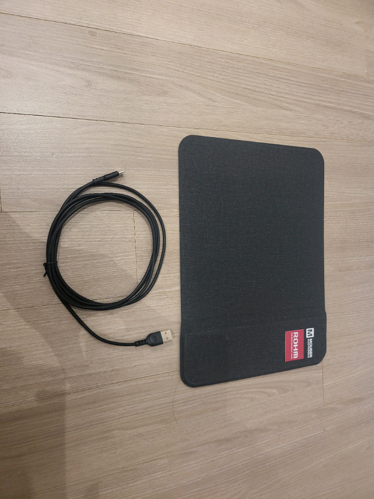 아이리버 고속 무선 충전 마우스패드 IHW-MP10 새상품 팝니다 이미지