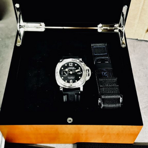 파네라이 44mm 섭머저블 PAM1024 팝니다 이미지