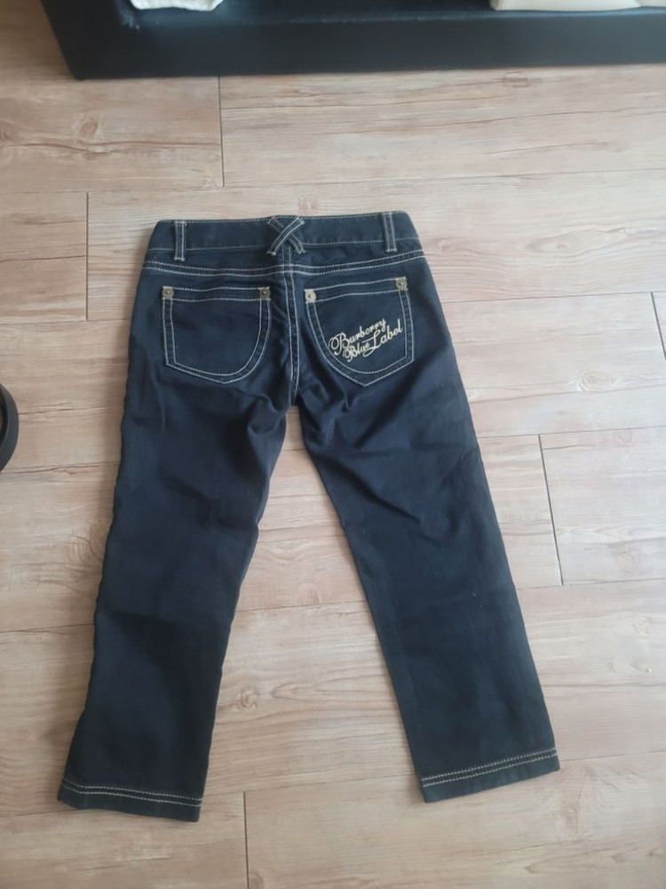 버버리 팬츠 이미지