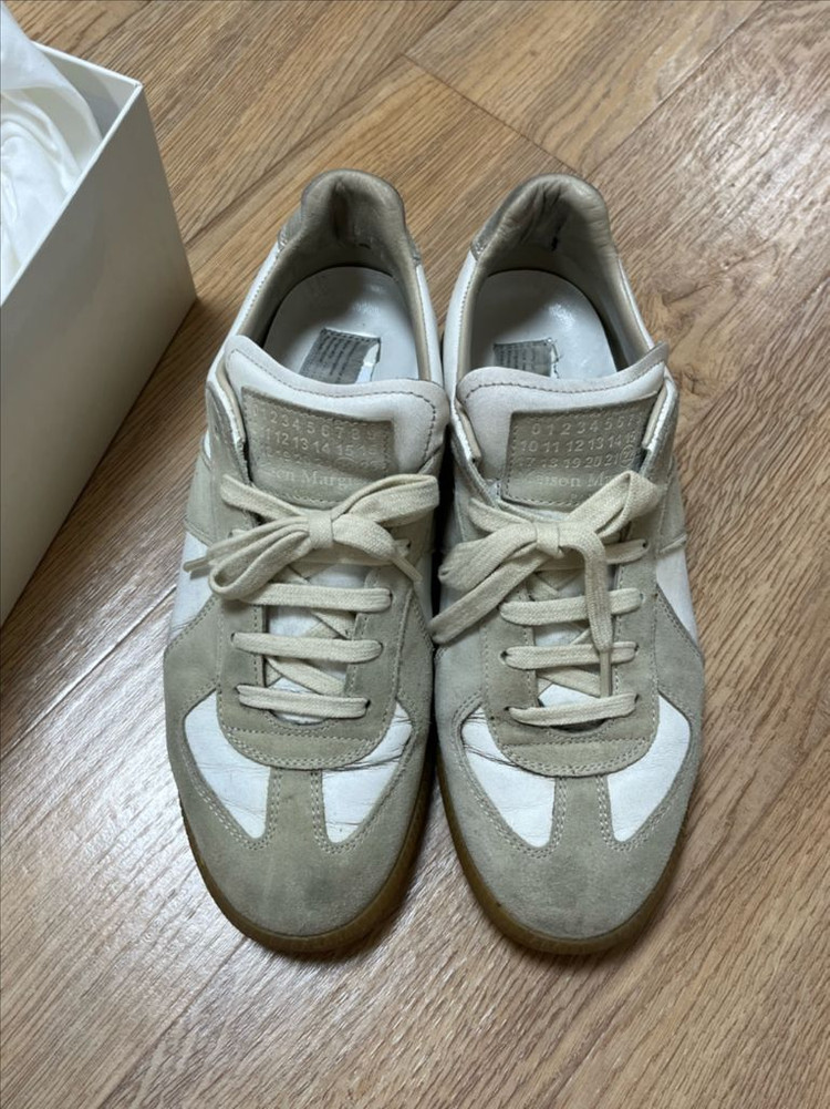 메종마르지엘라 독일군 38.5 이미지