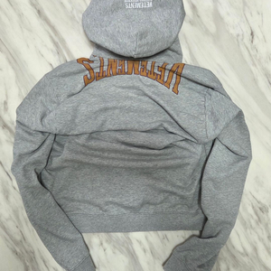 베트멍 오버핏 크롭 백로고 후드티 이미지