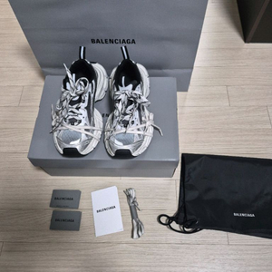 파워정품)발렌시아가 3XL 그래디언트 새상품 풀박스 사이즈40