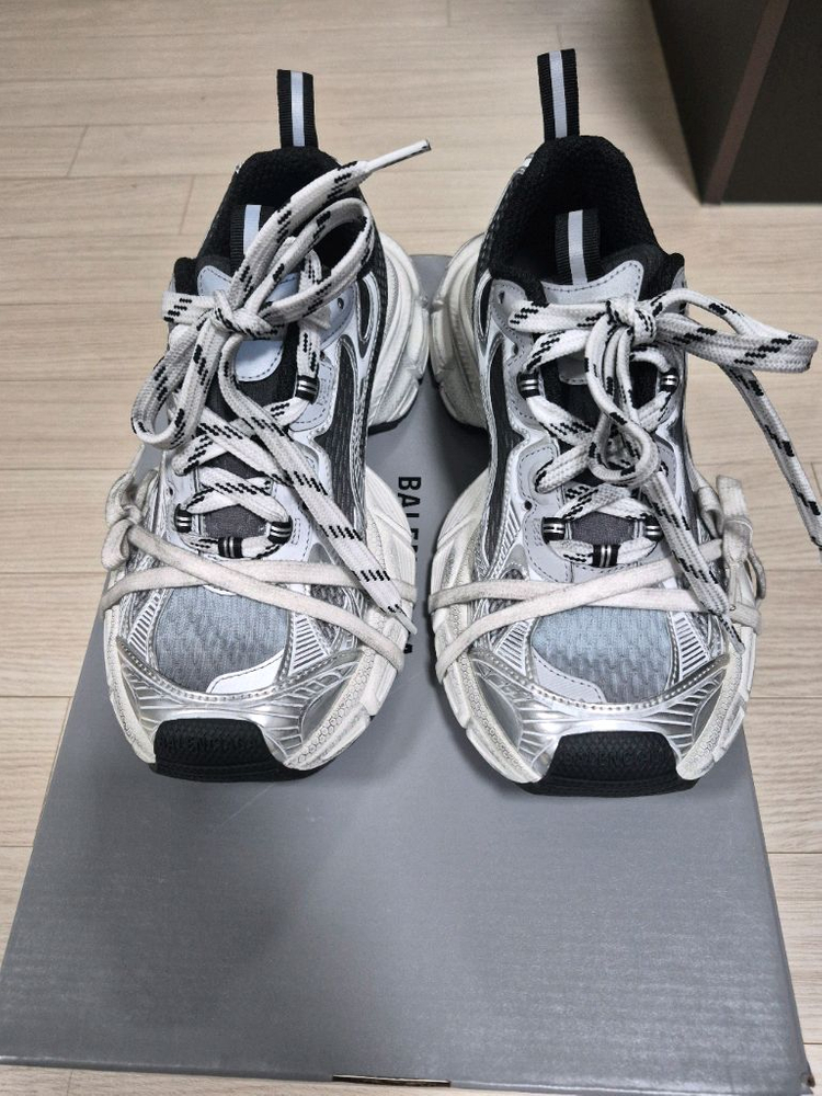 파워정품)발렌시아가 3XL 그래디언트 새상품 풀박스 사이즈40 이미지