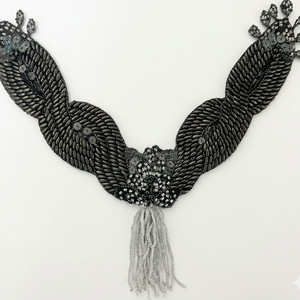 비즈 목걸이 이미지