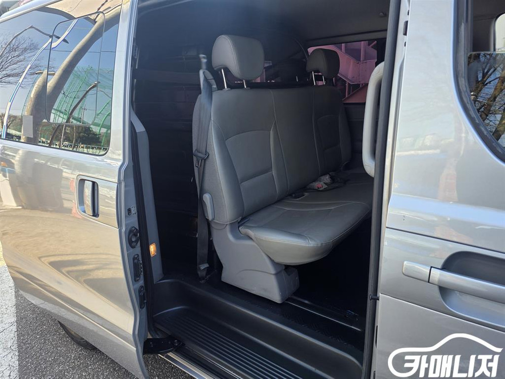 [현대]그랜드 스타렉스 밴 5인승 스마트 #4월특가 이미지