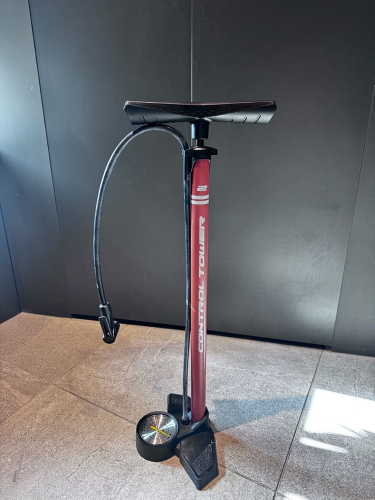 자이언트 에스케이프3 블루 판매 (헬멧 및 공기주입기 포함) 이미지