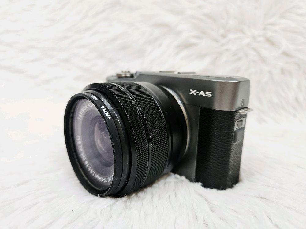 [민트급] 후지필름 X-A5 미러리스, 디카, 디지털 카메라, 티타늄컬러 이미지