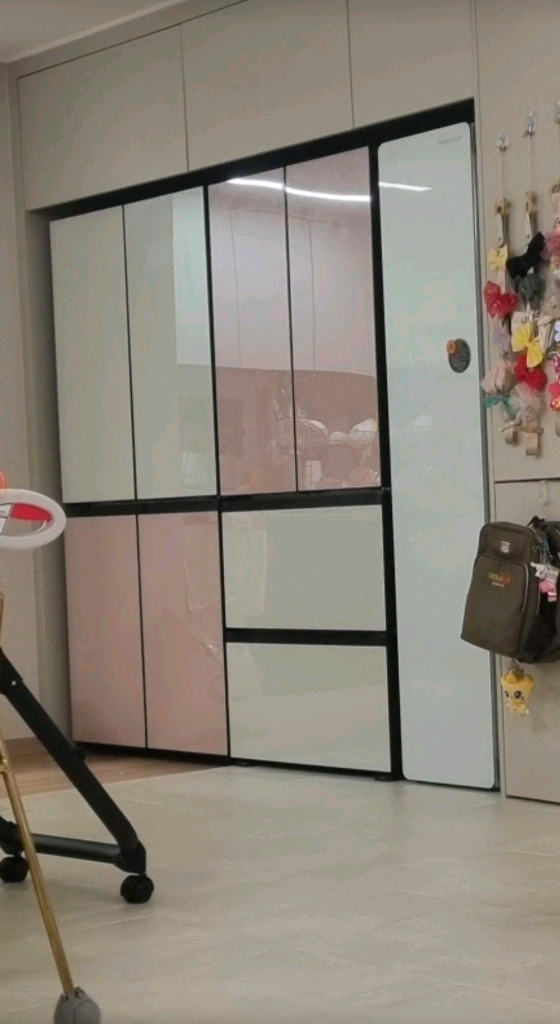 삼성 비스포크 키친핏 냉장고 글램핑크 , 글램 화이트패널 판매합니다. 이미지