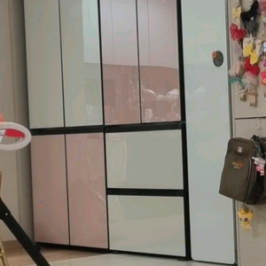 삼성 비스포크 키친핏 냉장고 글램핑크 , 글램 화이트패널 판매합니다. 이미지