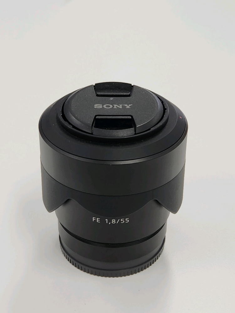 소니 ZEISS FE 55mm F1.8 단렌즈 이미지