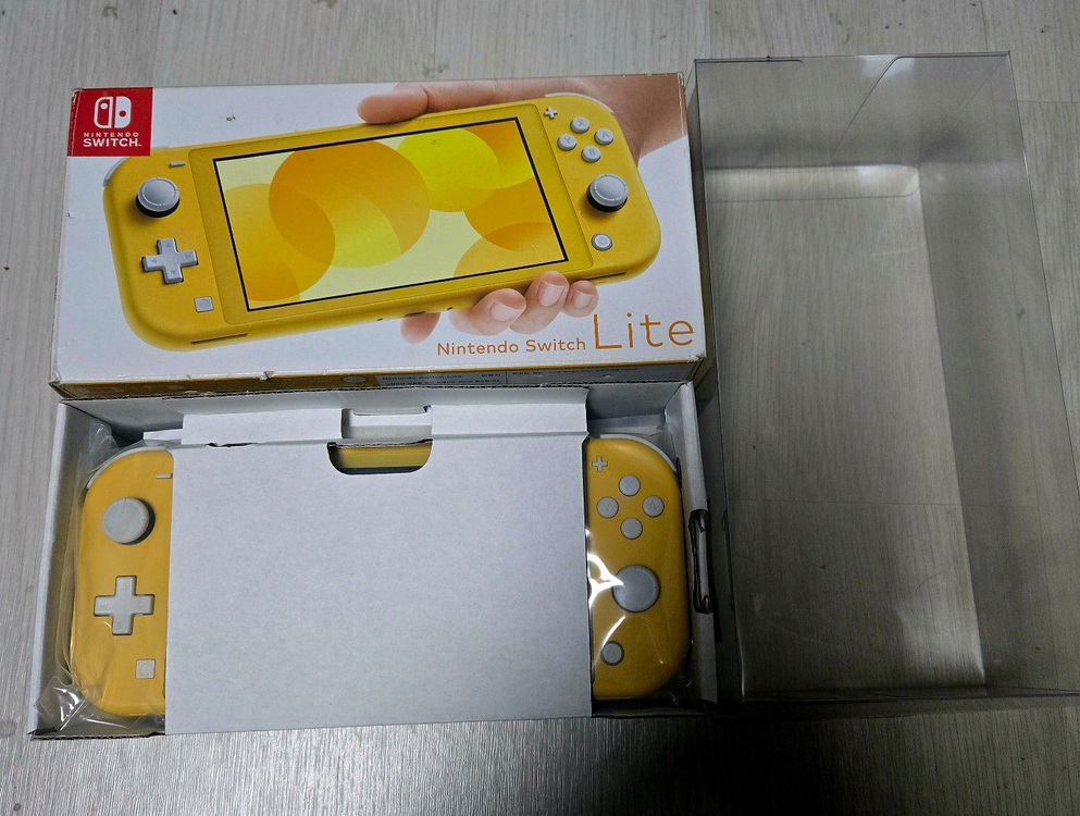 닌텐도 스위치 라이트 128GB 풀박스 판매합니다 이미지