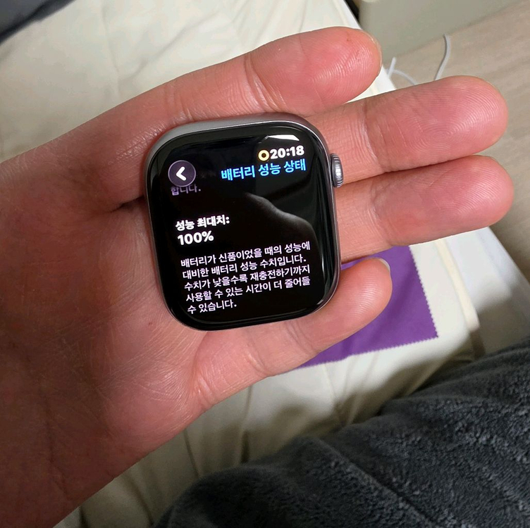 애플워치11 46mm 스페이스그레이 셀룰러(거의 새것) 이미지