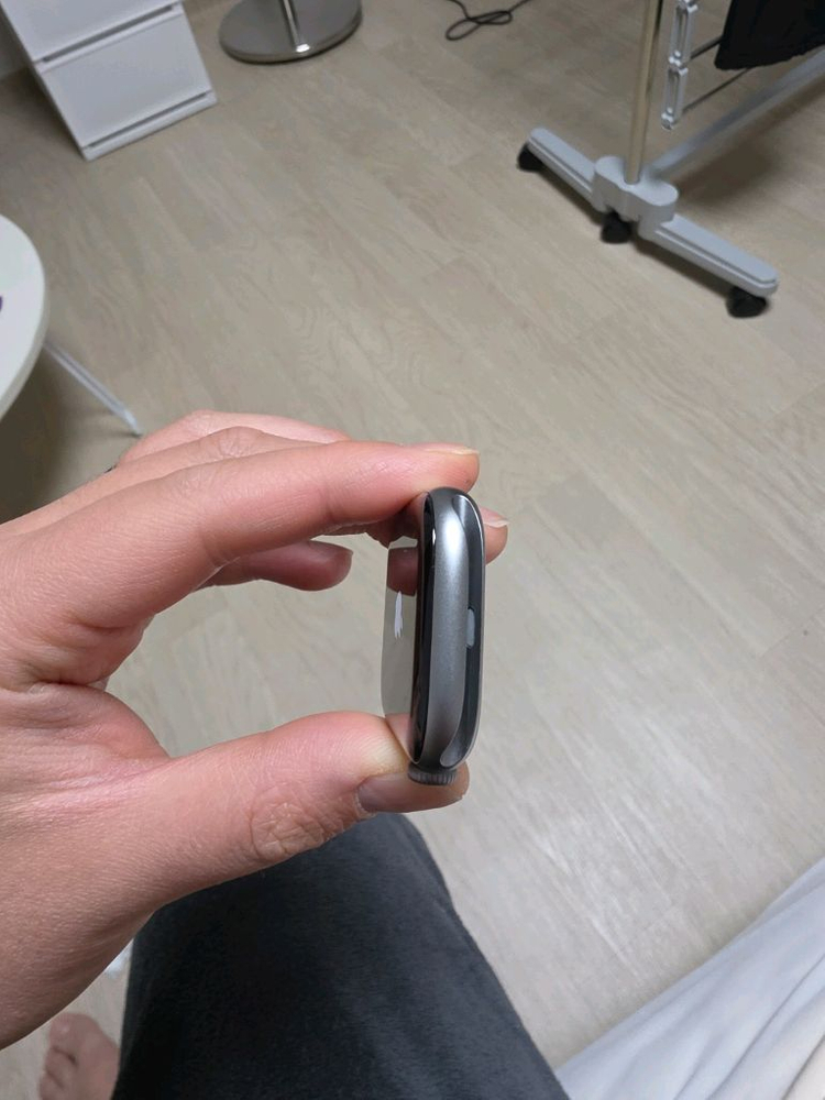 애플워치11 46mm 스페이스그레이 셀룰러(거의 새것) 이미지