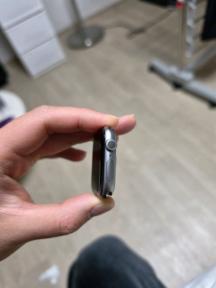 애플워치11 46mm 스페이스그레이 셀룰러(거의 새것) 이미지