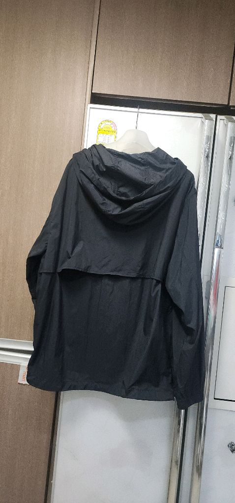 디스커버리 아노락 경량 바람막이/ 데상트 스위스 우븐자켓 이미지