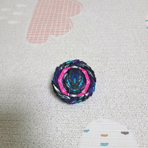 베이블레이드 로어바하무트 상태좋음 이미지