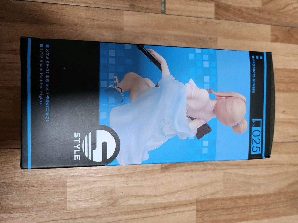 (미개봉) 프링 소녀전선 수오미 KP-31 수영복 피규어 이미지