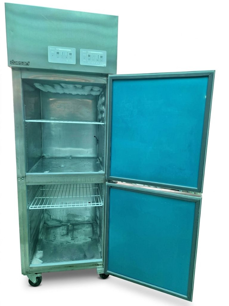 업소용 스탠드형 김치냉장고 650L 이미지