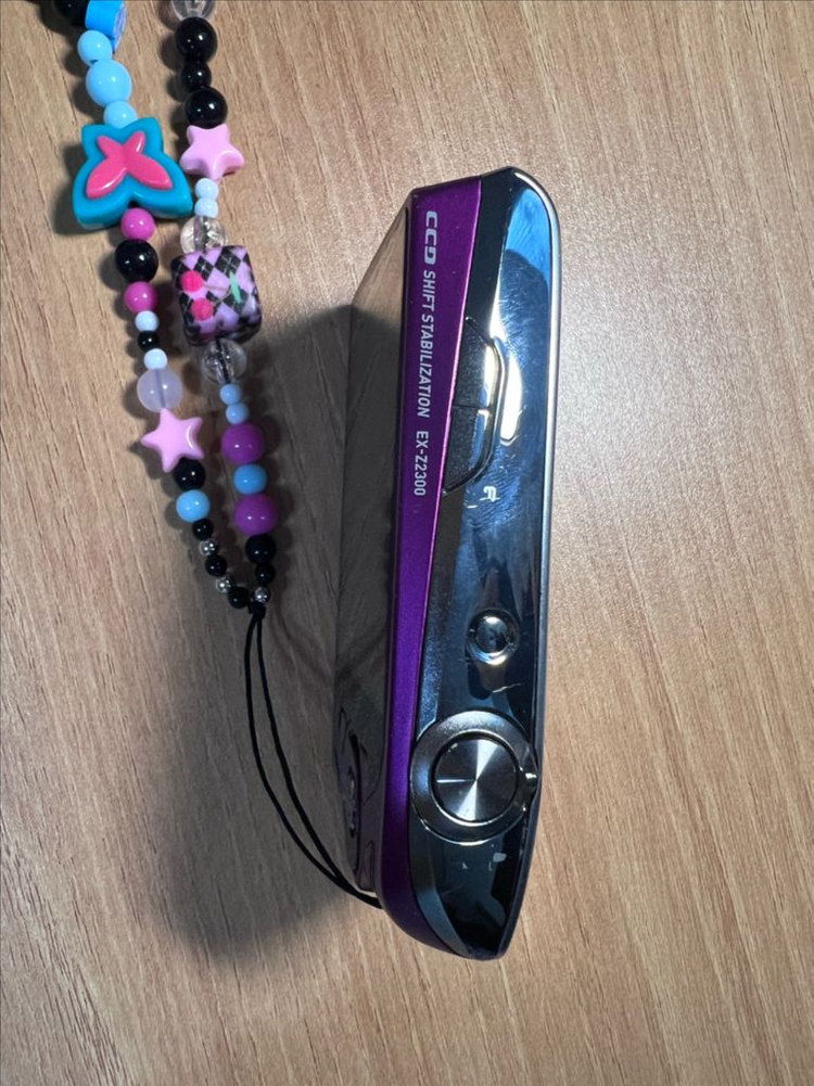 카시오 엑슬림 EX-Z2300 디지털 카메라 이미지