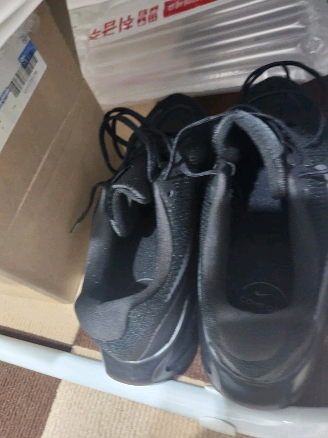 나이키 에어맥스 운동화 이미지