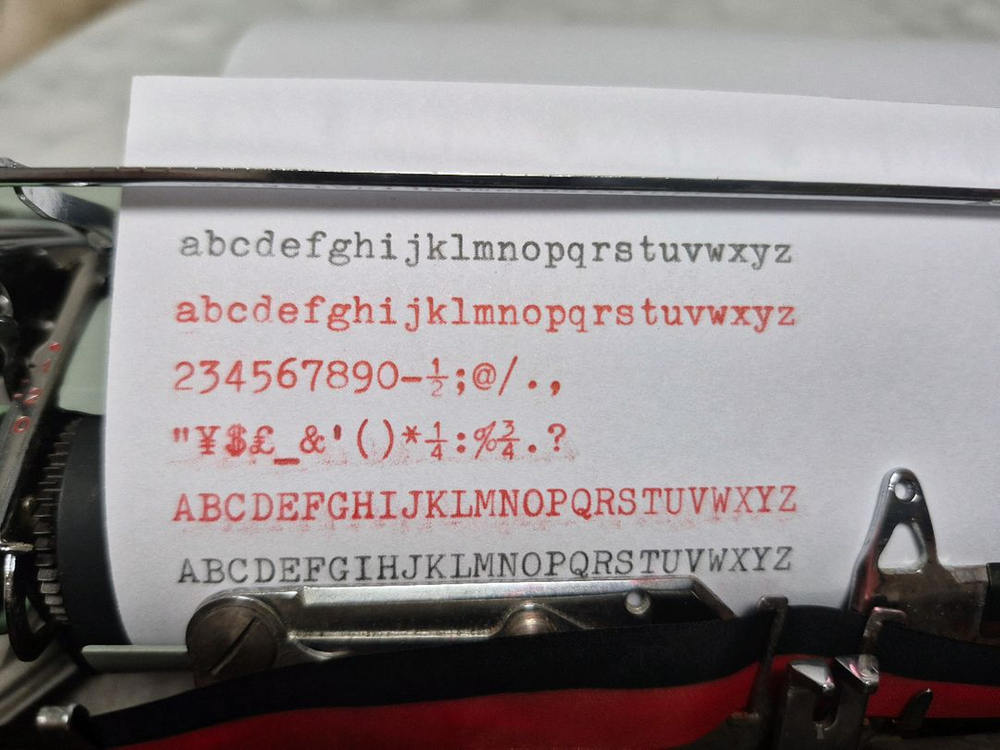 헤르메스 베이스 타자기 판매합니다 이미지