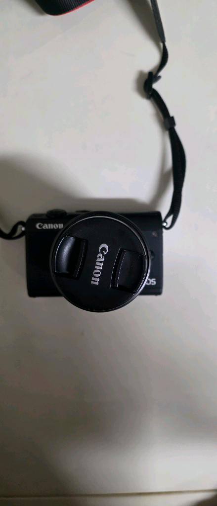캐논 미러리스 카메라 eos m100 + 18-55mm 렌즈 이미지