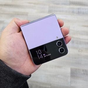 SS급 새폰급 최상품 삼성 갤럭시Z플립4 판매 중고폰 이미지