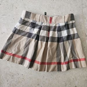 버버리 키즈 체크스커트 이미지