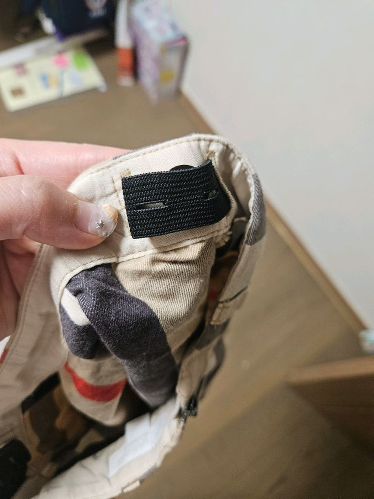 버버리 키즈 체크스커트 이미지