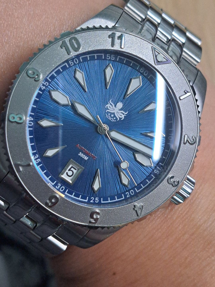 포이보스 보이저 Phoibos Voyager 블루 선레이 메탈시계 이미지