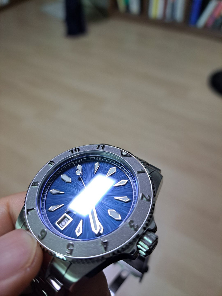 포이보스 보이저 Phoibos Voyager 블루 선레이 메탈시계 이미지