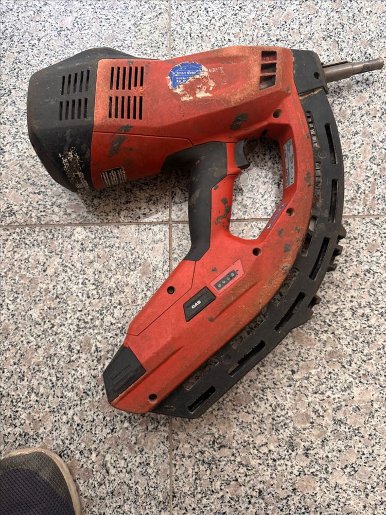 힐티 GX3 가스 타정기 이미지