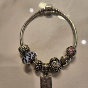 판도라 정품 팔찌, 참(7개) 세트 이미지