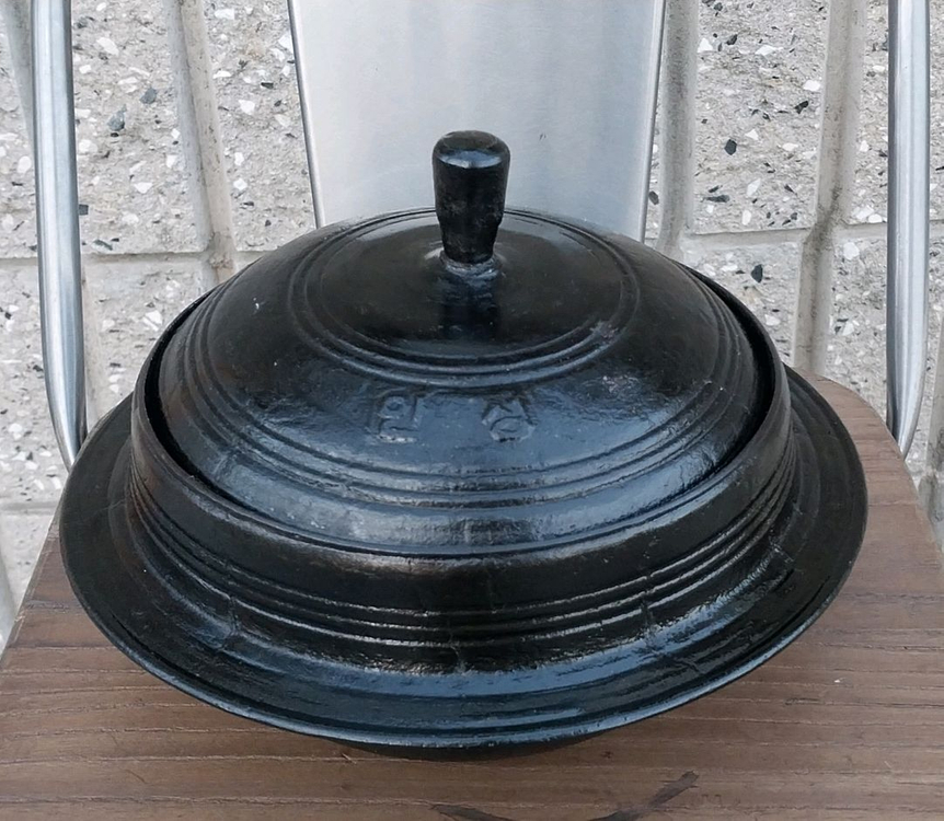 (중고)안성 무쇠가마솥 팝니다(18CM) 이미지