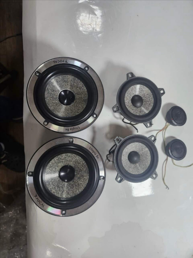 포칼 유토피아 3웨이 스피커 이미지