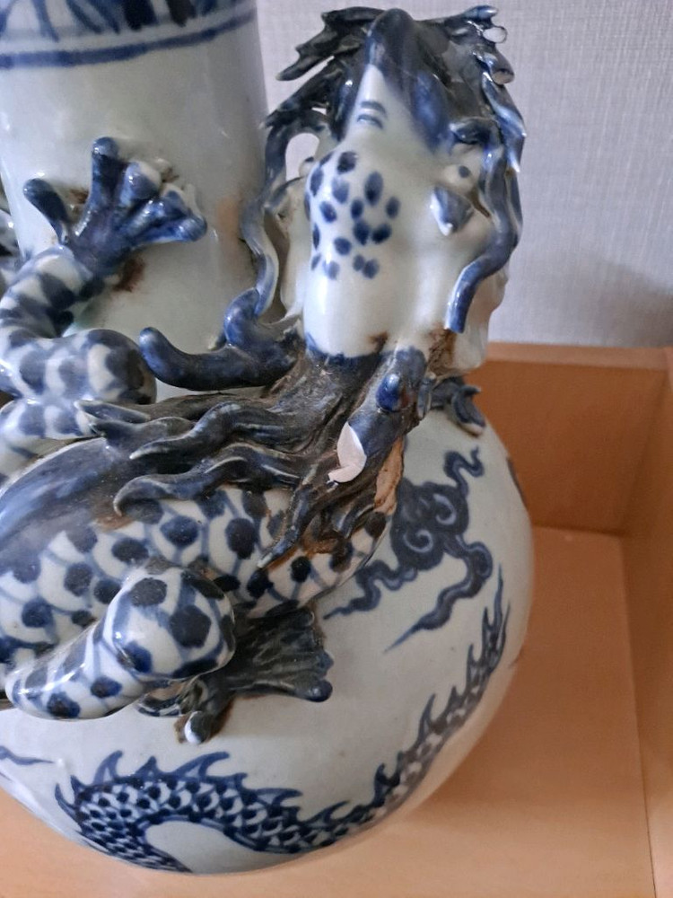 청화백자 용 장식 화병 (인테리어용 / 약간 파손) 이미지