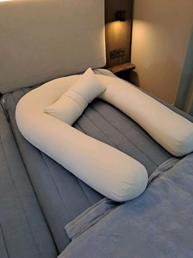 [1+1행사]바디필로우 U자 쿠션 침대 매트리스 베개 이미지