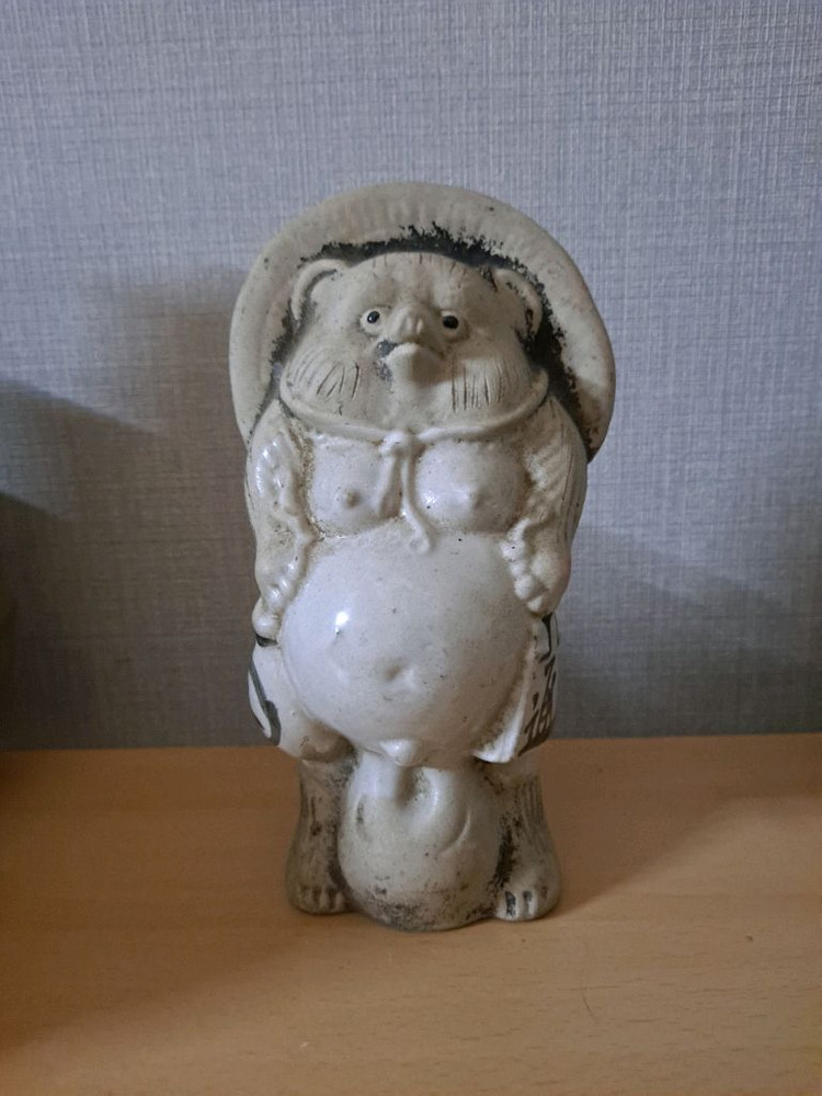 일본풍 너구리 도자기 장식상 (인테리어 소품) 이미지