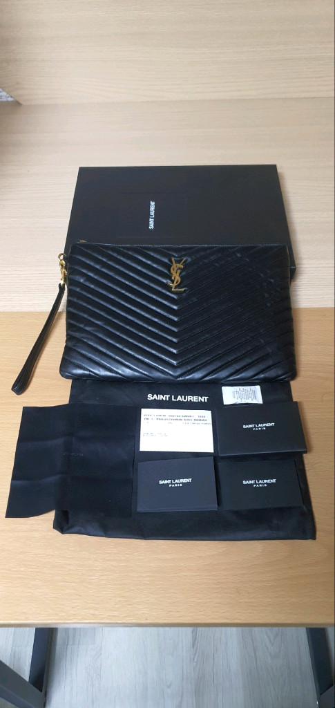 입생로랑 생로랑 뉴미듐 클러치백 정품S급(보증서O)구찌프라다루이비통디올고야드샤넬셀린느보테가생로랑발렌시아가버버리가방 이미지