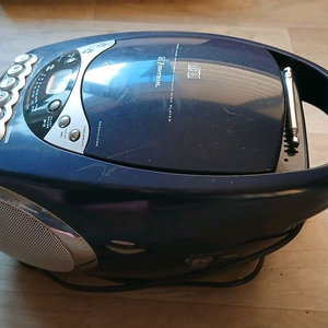 CD 블루투스 스피커 라디오 오디오 카세트 CD 팝니다. 이미지