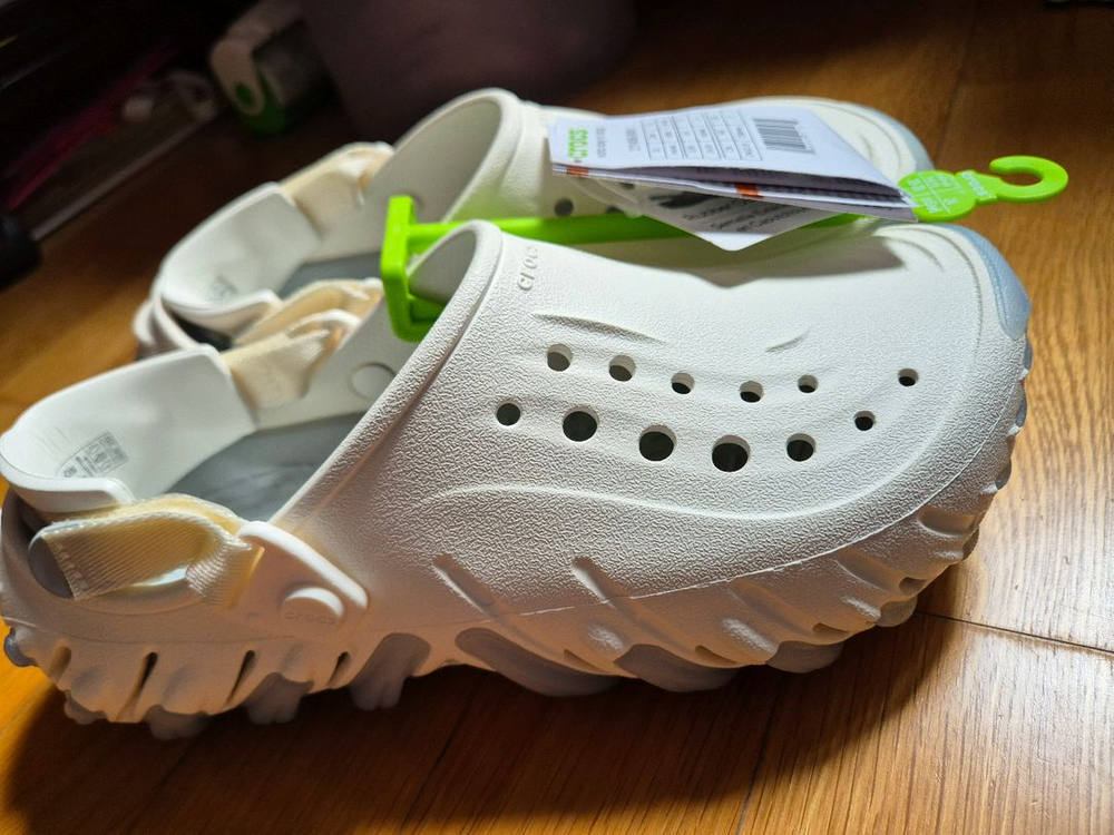 크록스 에코 RO 아이시클로그 250새상품팝니다 이미지