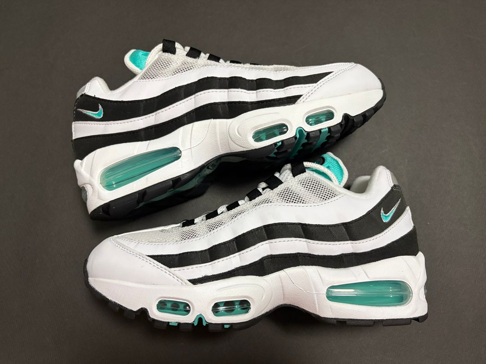 [245] 나이키 에어 맥스 95 OG 에메랄드 이미지