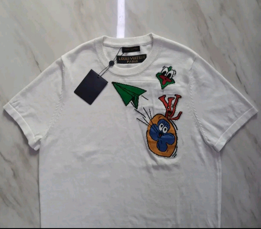 [파격가 미사용 새상품 남여공용] 루이비통 반팔 니트 L 사이즈 (샤넬 구찌 프라다 펜디 에르메스 디올) 이미지