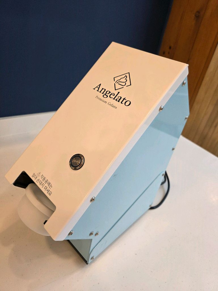 프리미엄 아이스크림 기계 엔젤라또 + 전용 냉동고 이미지