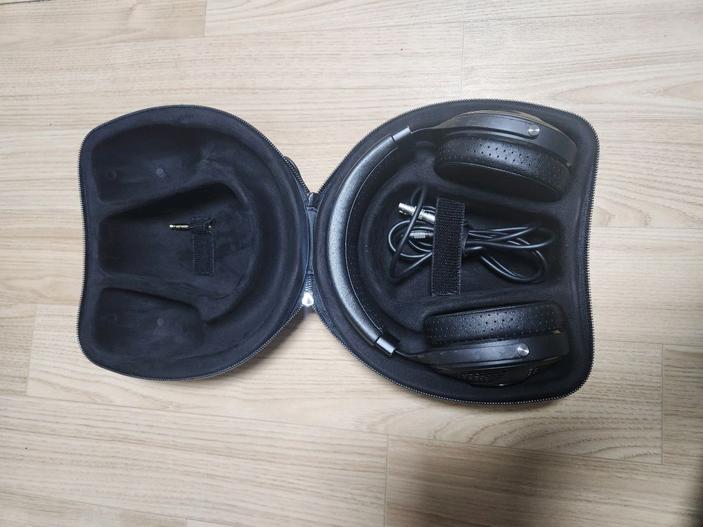 포칼 뉴 유토피아 2031년까지 보증기간 신품급 이미지