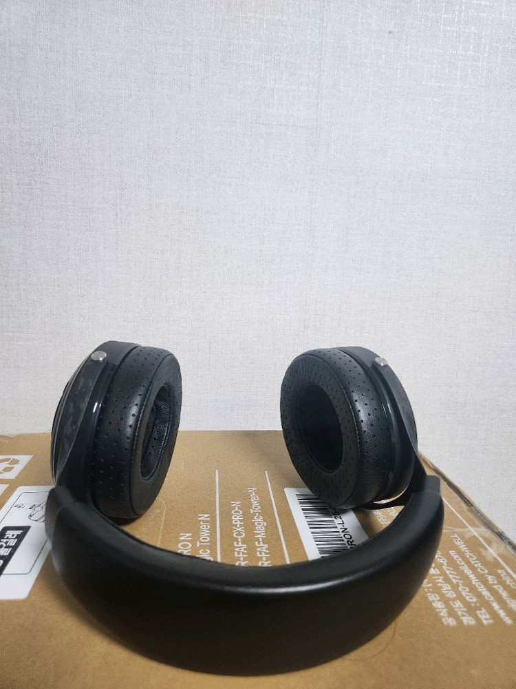 포칼 뉴 유토피아 2031년까지 보증기간 신품급 이미지