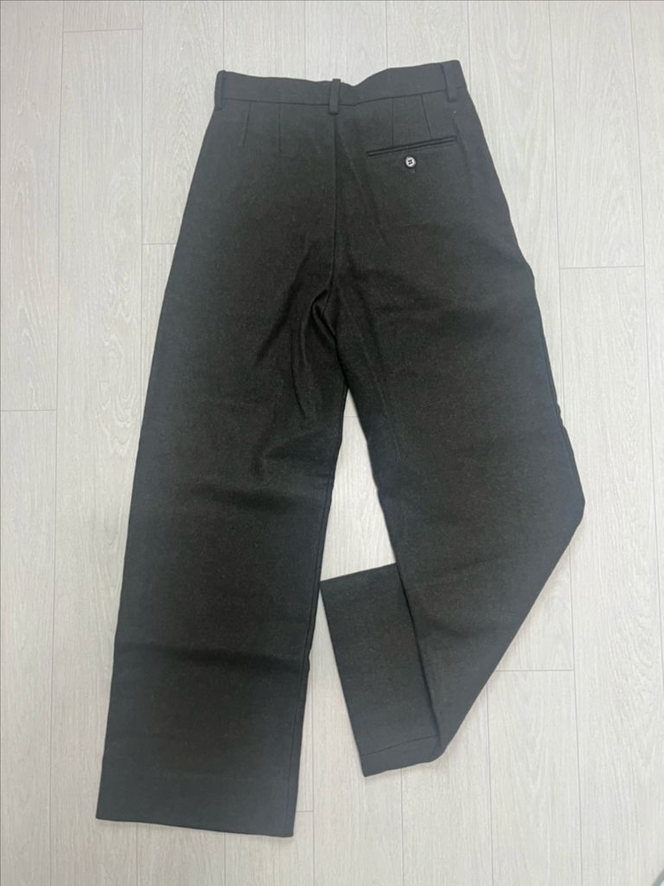 라벨 아카이브 와이드핏 울 팬츠 카키w1 이미지